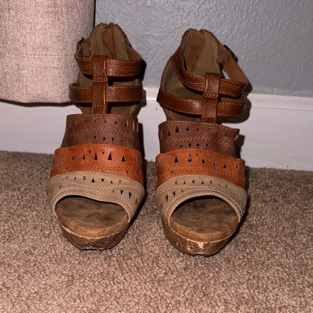 Maurices Brown and Tan Wedge Sandals